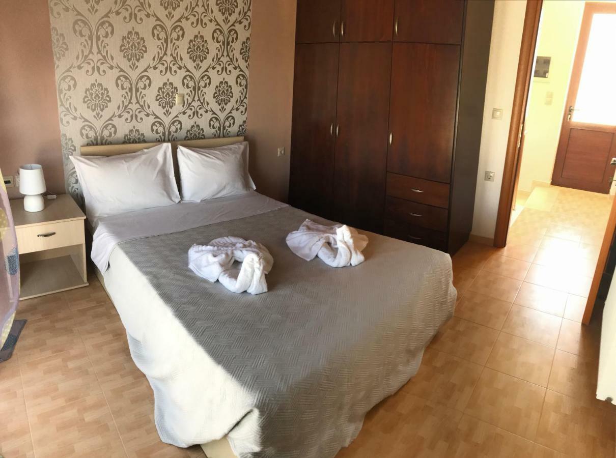 M&M Villa Kathiana Экстерьер фото